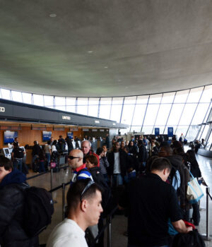 International Travelling to Ireland Returns